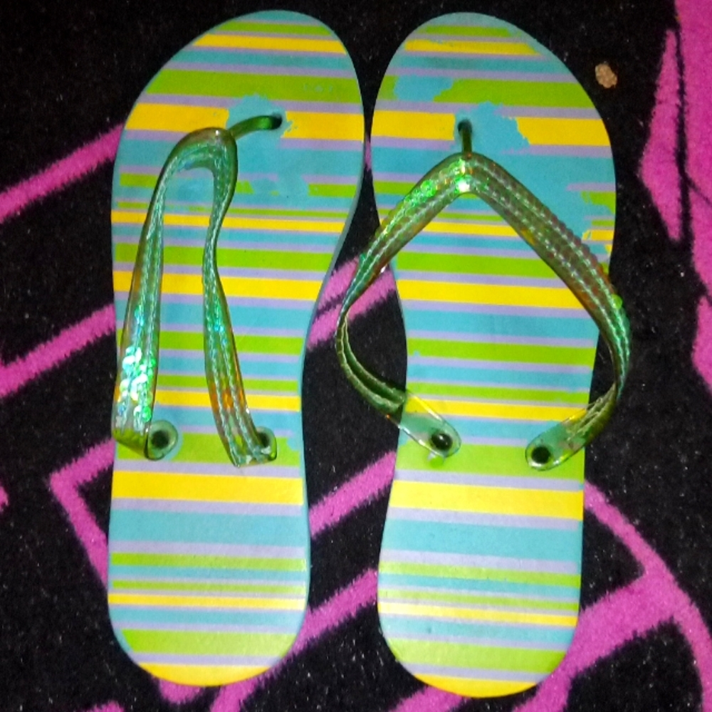 Flip flops - Picture 1 of 1